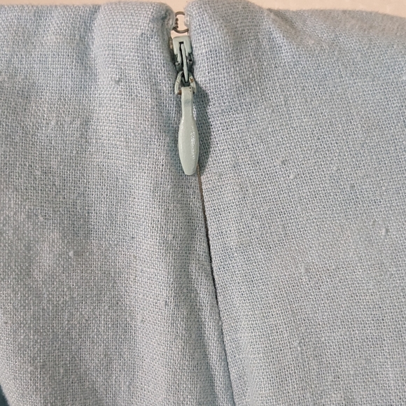 Vintage warm baby blue pencil skirt with purple flower embroidery on hem - Picture 6 of 10